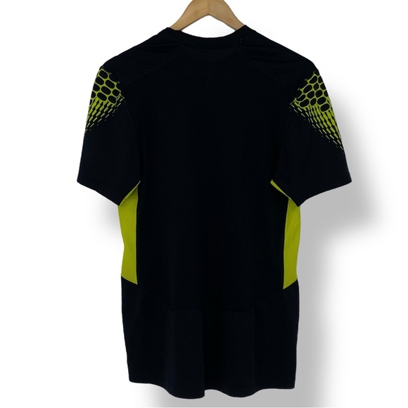 Nike Black Neon Yellow Dri-Fit Short Sleeve Athletic Shirt Men's size medium - Picture 2 of 10